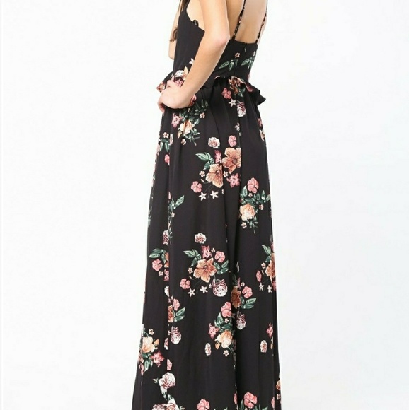 ⏰LAST CHANCE⏰ Black floral maxi dress - Picture 3 of 6